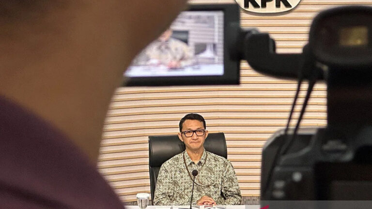 KPK panggil eks sekretaris dewan komisaris perusahaan konstruksi JTTS