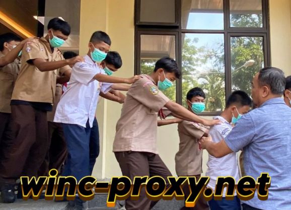 14 pelaku tawuran bawa senjata dan air cabai diamankan di Pesanggrahan