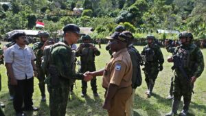 Situasi Papua Kondusif Jelang Natal 2025, TNI Apresiasi Tradisi Bakar Batu