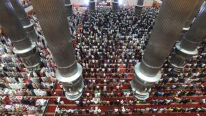Ramadhan Hijau Istiqlal: Khataman, Kursus Bahasa, dan Energi Terbarukan