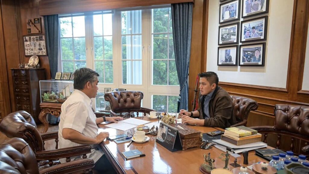 Seskab Teddy Bahas Program Magang Nasional 2025-2026